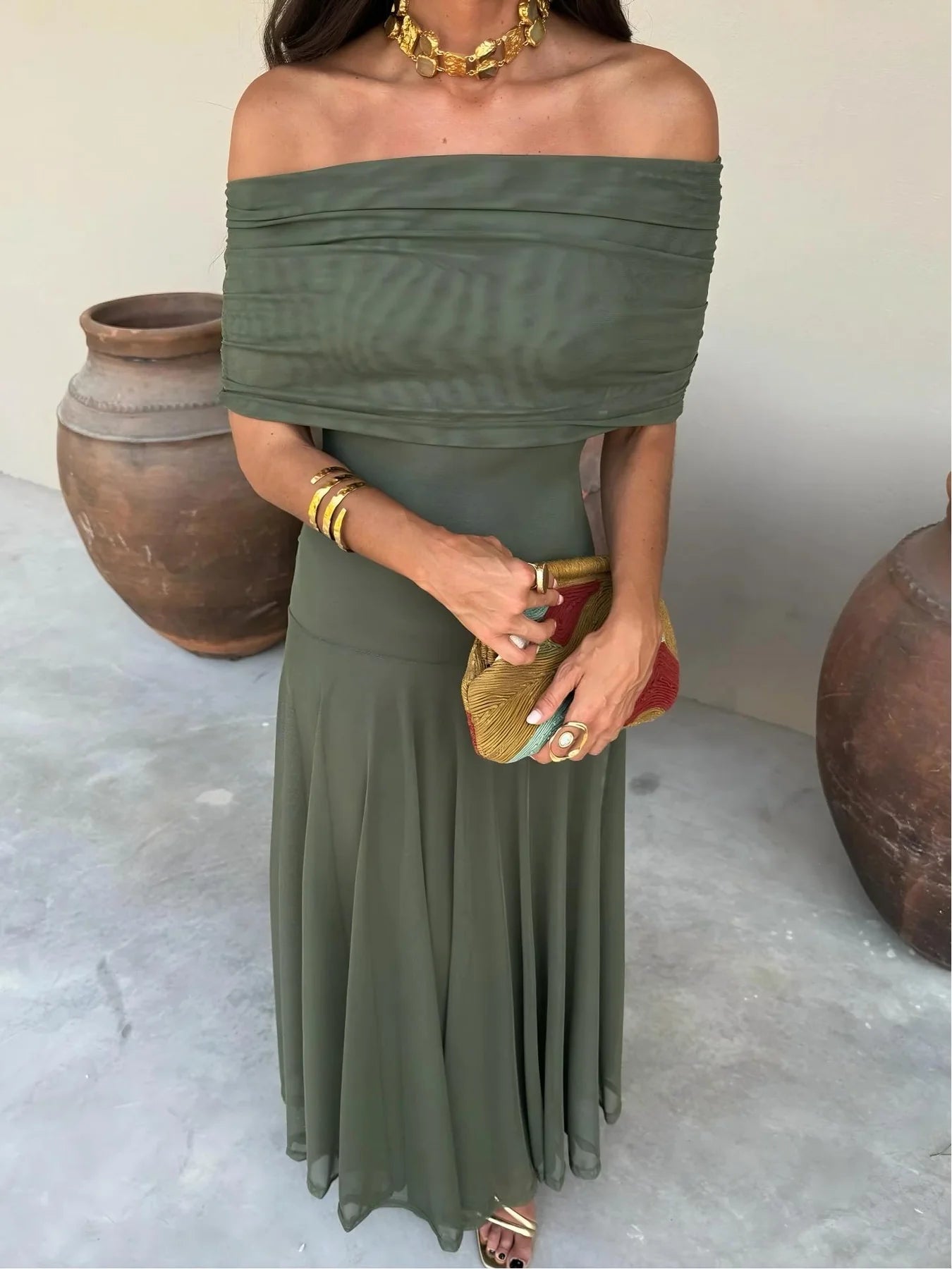 Vestido largo off-shoulder