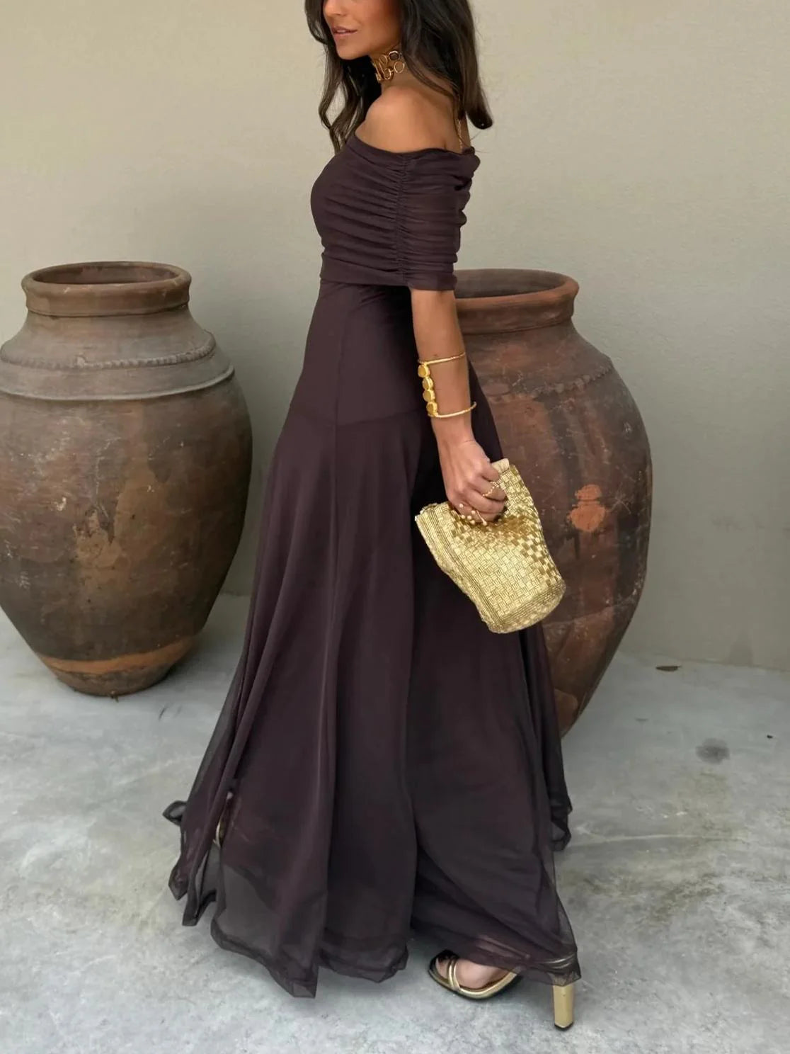 Vestido largo off-shoulder