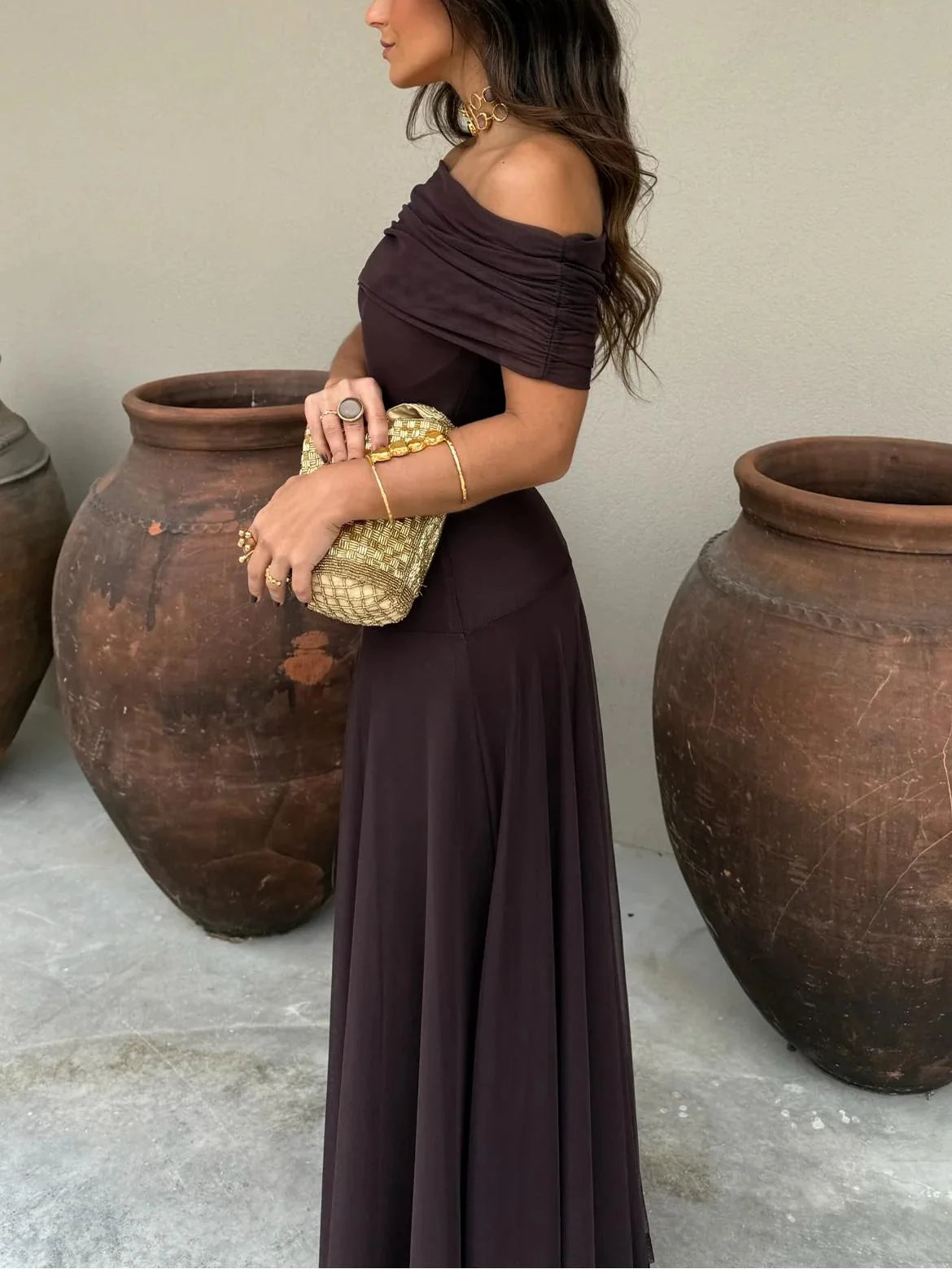 Vestido largo off-shoulder