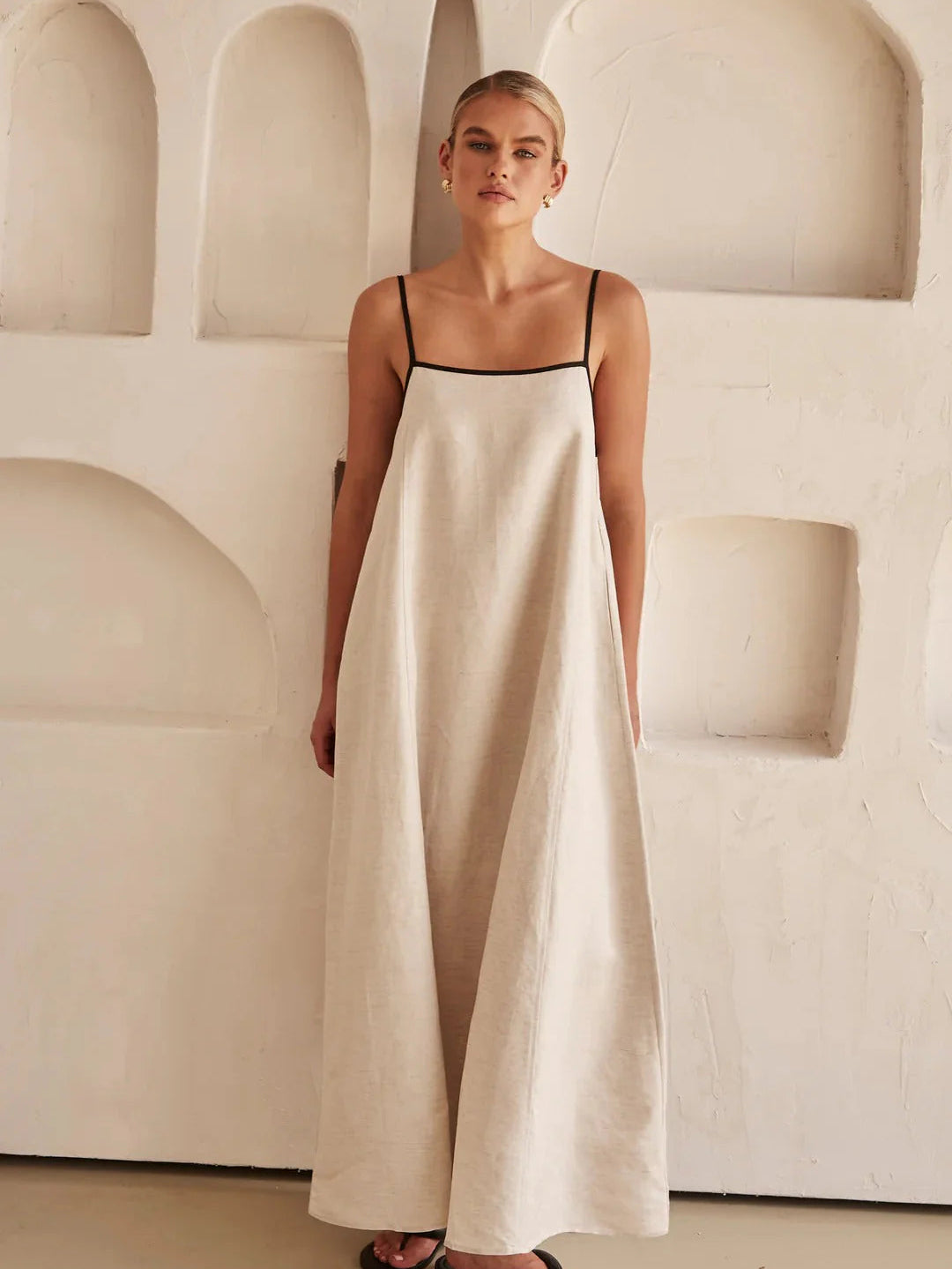 Vestido largo de lino en contraste