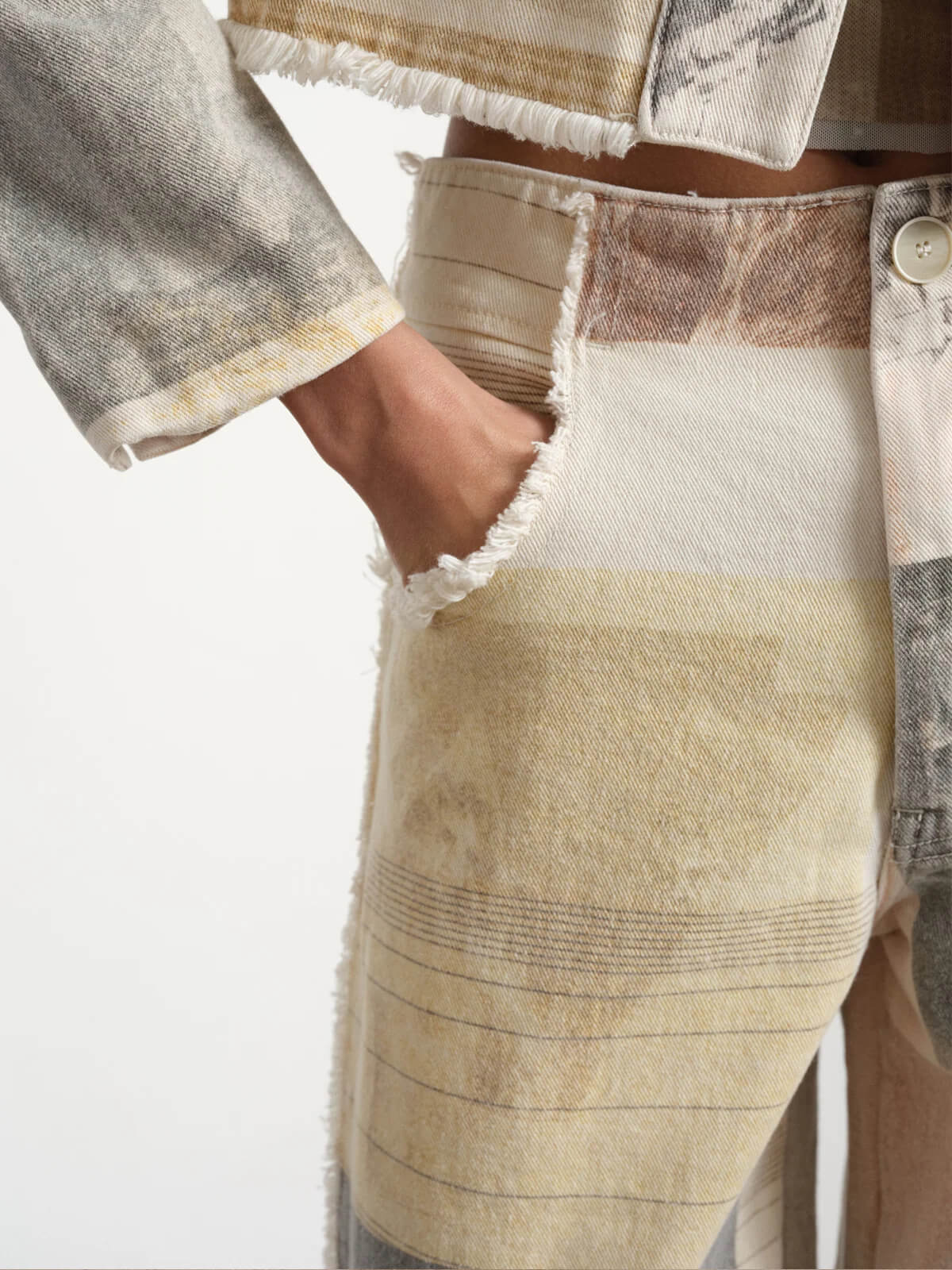 Pantalón esencia de corte ancho
