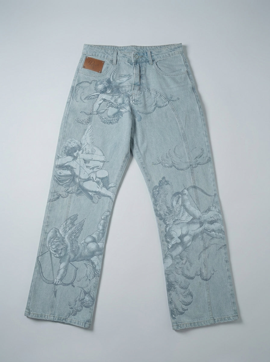 Vaqueros azules con estampado de Cupido
