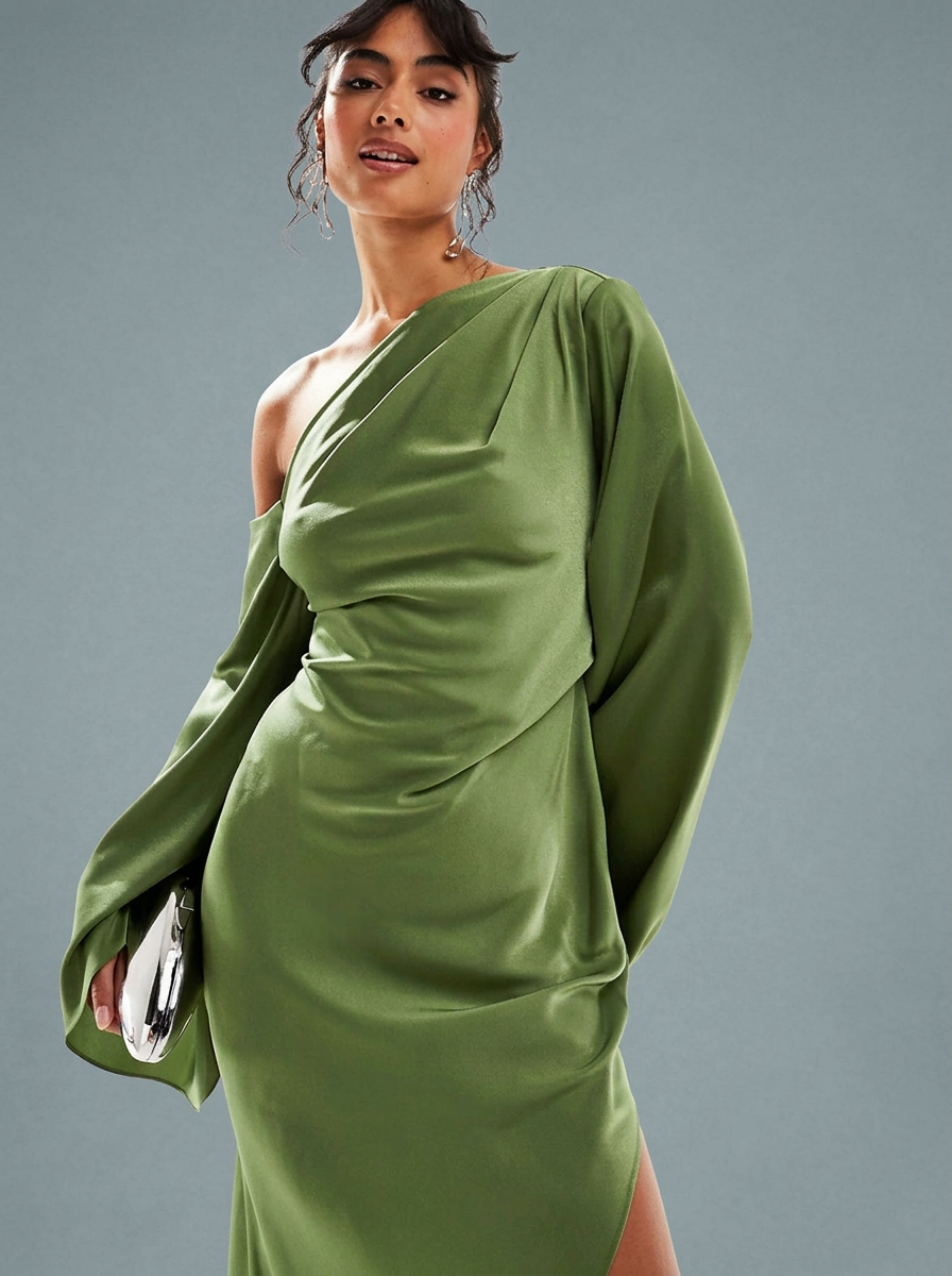 Vestido asimétrico verde