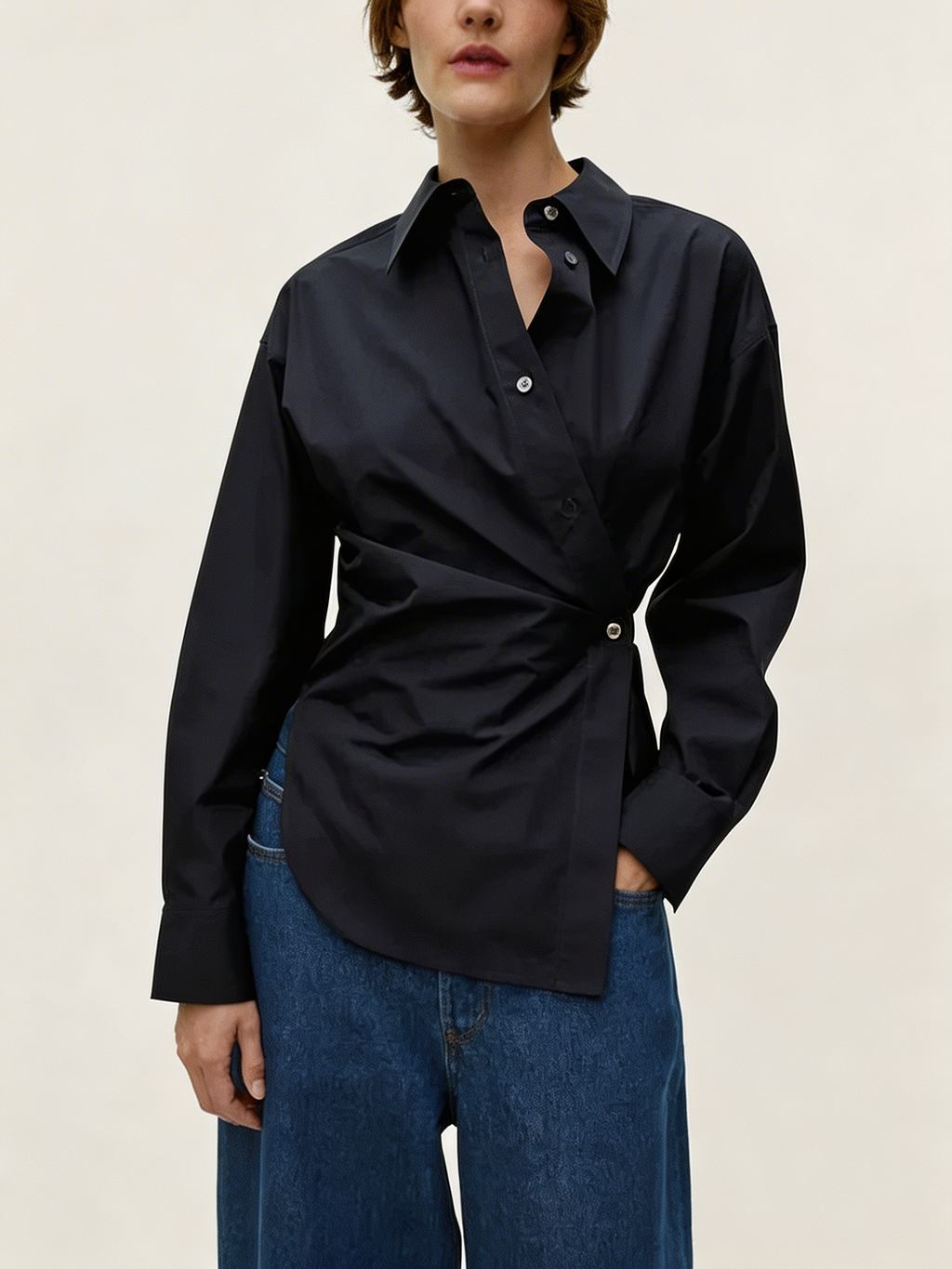 Camisa asimétrica azul marino