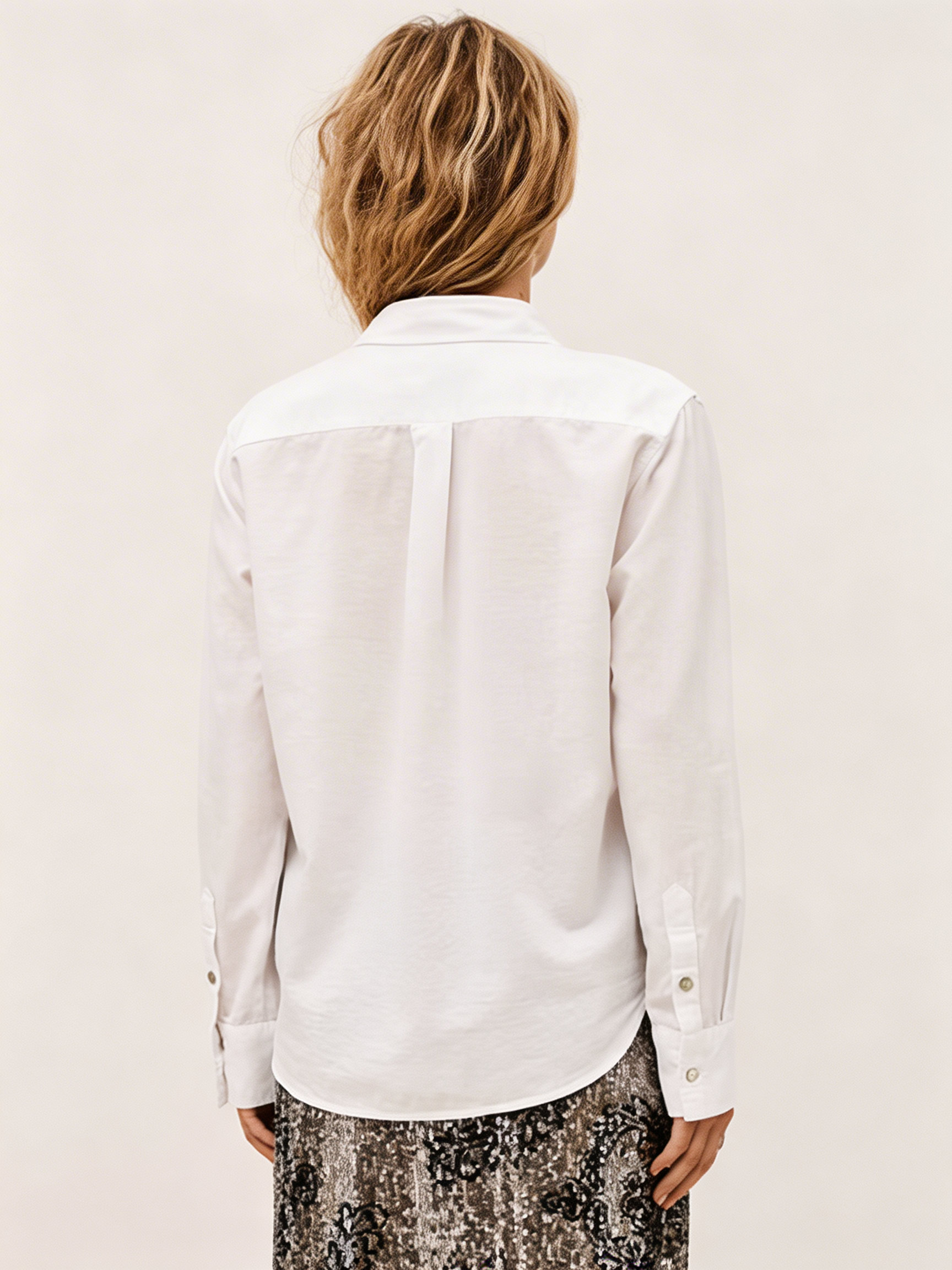 Blusa blanca oversize