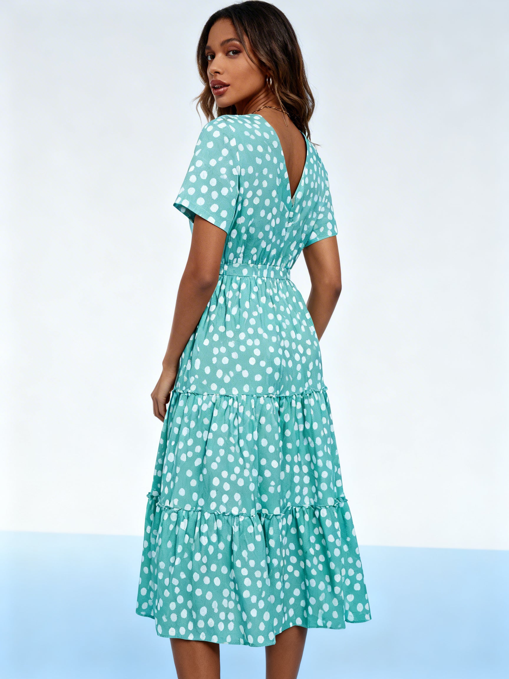 Vestido midi con lunares