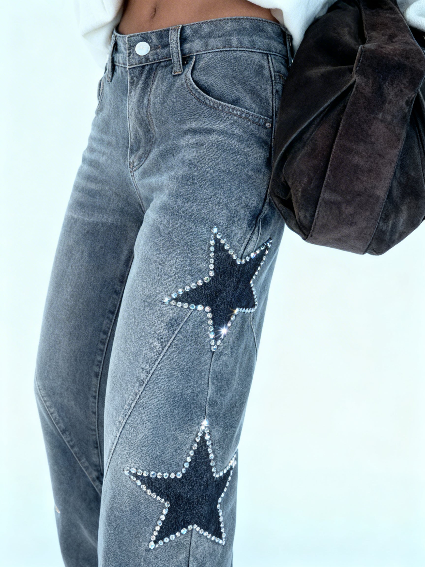 Vaquero wide leg con apliques de estrellas